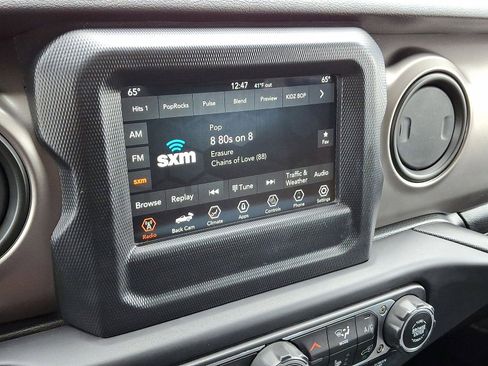 Used 2020 Jeep Gladiator Sport w/ Quick Order Package 24S image 14