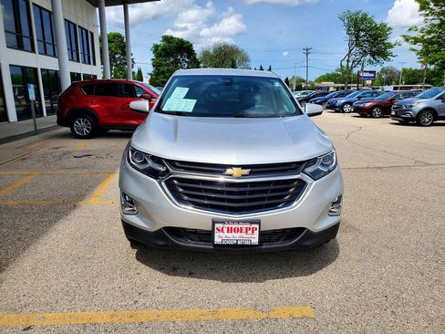 Used 2021 Chevrolet Equinox LT FWD image 2