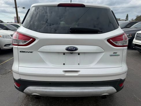 Used 2014 Ford Escape SE w/ Equipment Group 201A image 6