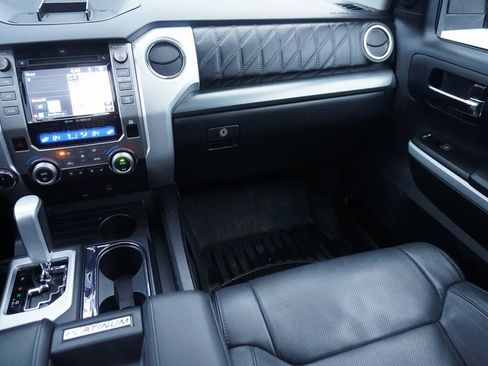 Used 2018 Toyota Tundra Platinum image 25