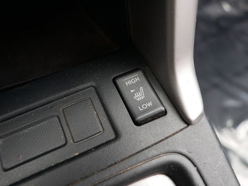 Used 2015 Subaru Forester 2.5i Premium AWD/4WD image 27
