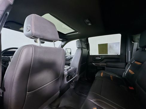 Used 2021 GMC Sierra 2500 AT4 w/ AT4 Premium Plus Package image 11