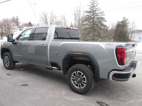 New 2026 GMC Sierra 2500 SLE w/ SLE Value Package; image 3