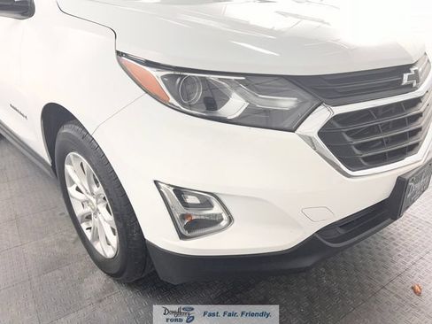 Used 2018 Chevrolet Equinox LS FWD image 8