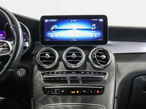 Certified 2022 Mercedes-Benz GLC 300 image 13