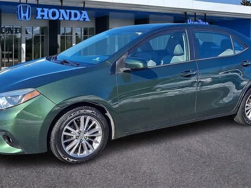 Used 2014 Toyota Corolla LE image 4