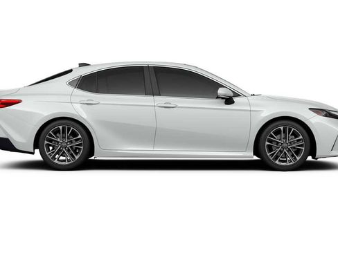 New 2026 Toyota Camry XLE image 12