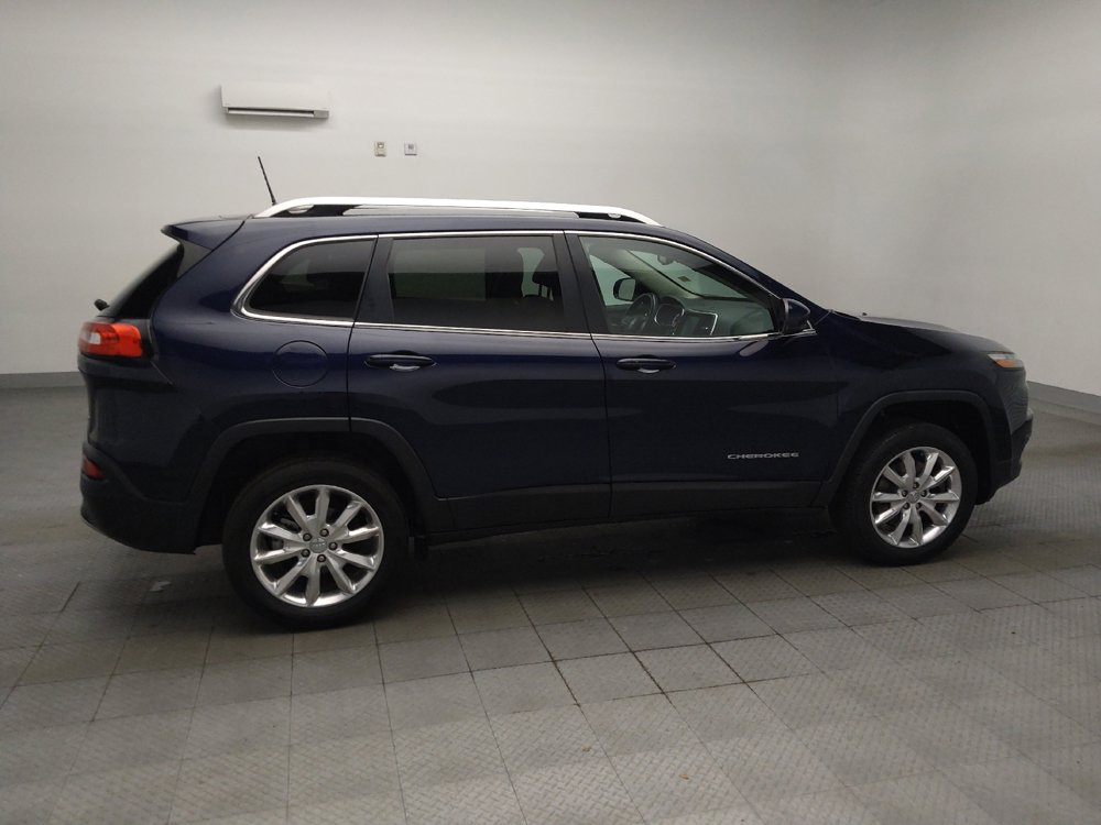 Used 2016 Jeep Cherokee Limited FWD image 10
