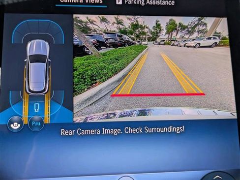 Used 2025 Mercedes-Benz GLC 350e 4MATIC image 15