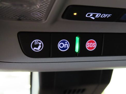 Certified 2024 Chevrolet Equinox LT AWD/4WD image 17