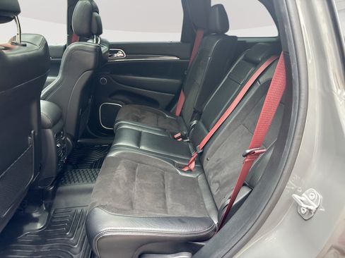 Used 2020 Jeep Grand Cherokee SRT AWD/4WD image 26