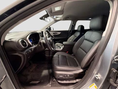 Used 2024 Chevrolet Blazer LT w/ Midnight/Sport Edition FWD image 18