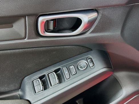 Used 2024 Honda Civic Sport image 15
