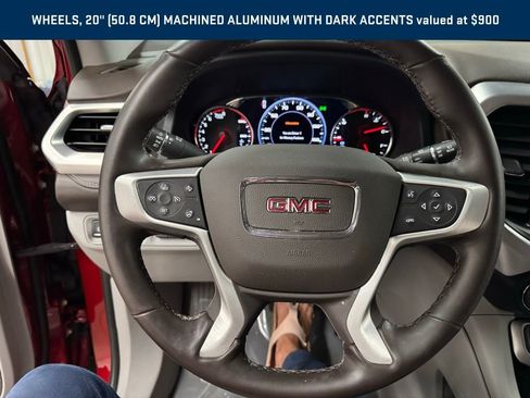 Certified 2023 GMC Acadia SLT w/ Technology Package image 5