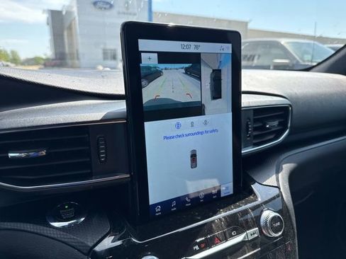 Used 2021 Ford Explorer ST w/ Equipment Group 401A image 23