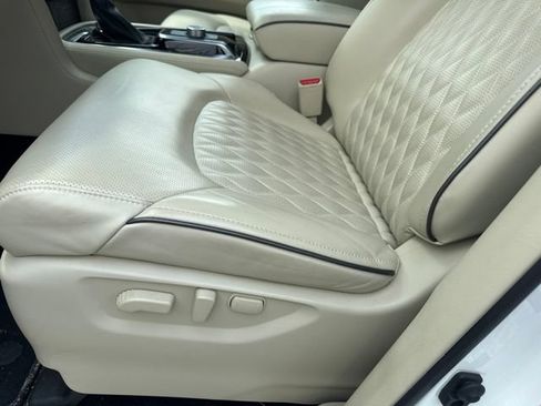 Used 2024 INFINITI QX80 Sensory w/ Cargo Package AWD/4WD image 20