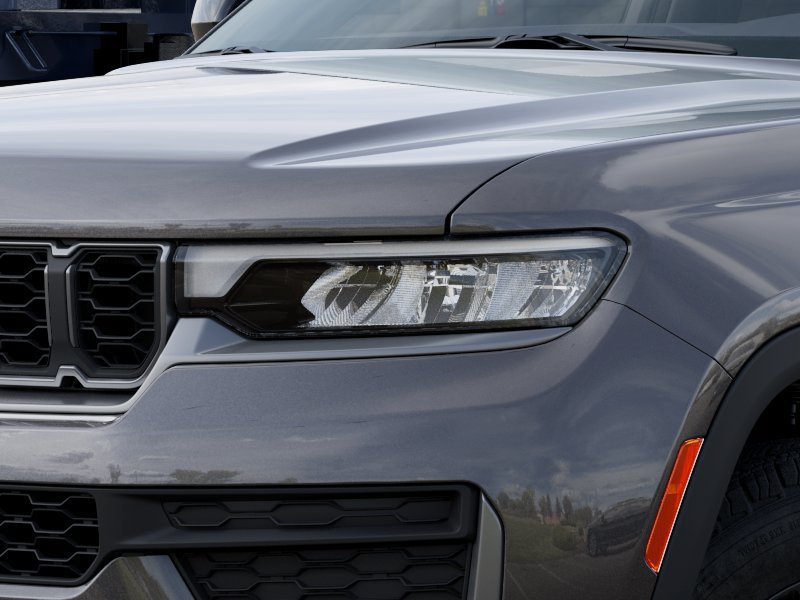 New 2026 Jeep Grand Cherokee Altitude AWD/4WD image 10