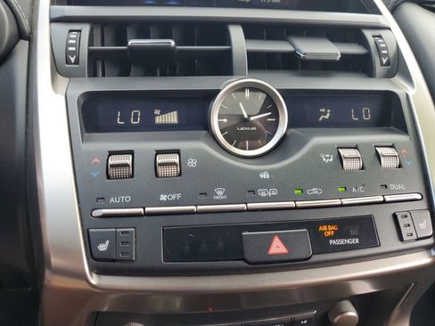Used 2019 Lexus NX 300 FWD image 17