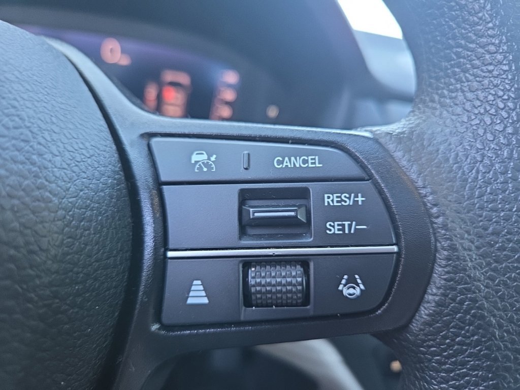 Used 2023 Honda Accord EX image 17
