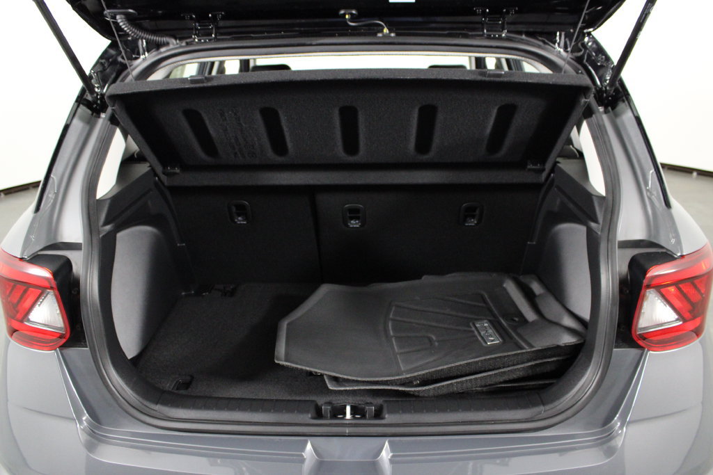 Certified 2026 Hyundai Venue SEL FWD image 18
