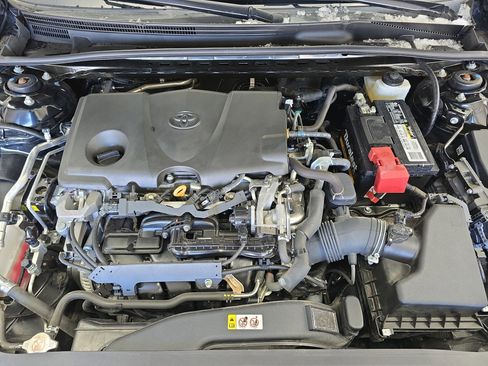 Used 2020 Toyota Camry XSE image 29