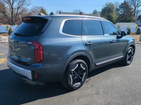 Used 2024 Kia Telluride S w/ S Sunroof Package image 4