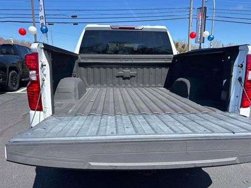 Used 2019 Chevrolet Silverado 1500 LT w/ True North Edition image 4