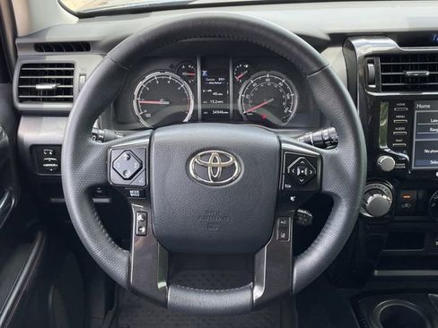 Used 2024 Toyota 4Runner TRD Off-Road AWD/4WD image 11