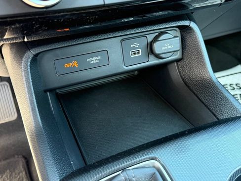 Used 2023 Honda Civic LX image 9