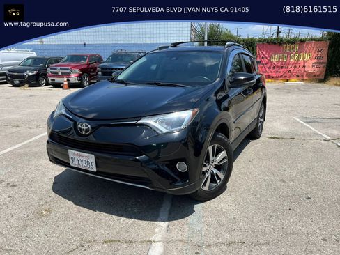 Used 2018 Toyota RAV4 XLE FWD image 1