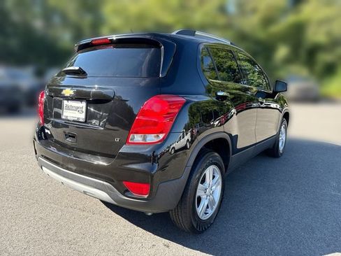 Used 2019 Chevrolet Trax LT w/ LT Convenience Package AWD/4WD image 8