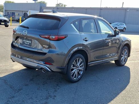New 2025 MAZDA CX-5 Signature image 4