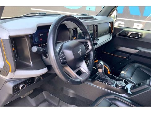 Used 2023 Ford Bronco Badlands AWD/4WD image 16