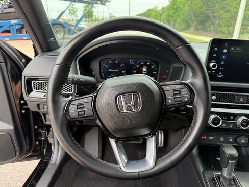 Used 2025 Honda Civic Sport Touring image 12