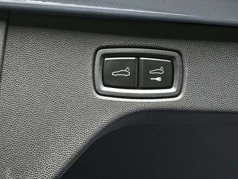 New 2025 Porsche Macan Turbo Electric image 37