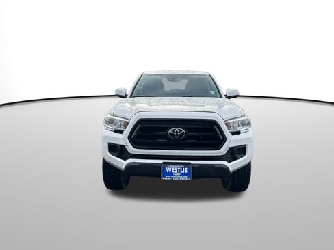 Used 2021 Toyota Tacoma SR image 8