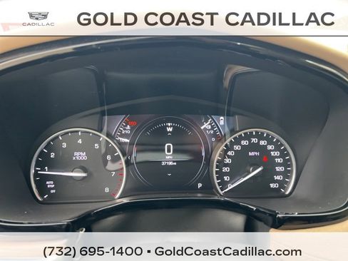 Used 2018 Cadillac XT5 Platinum w/ Driver Assist Package image 19