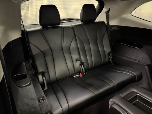 Used 2023 Acura MDX SH-AWD w/ Technology Package image 35