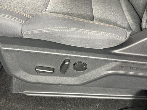 Certified 2025 Ford Expedition Active AWD/4WD image 16