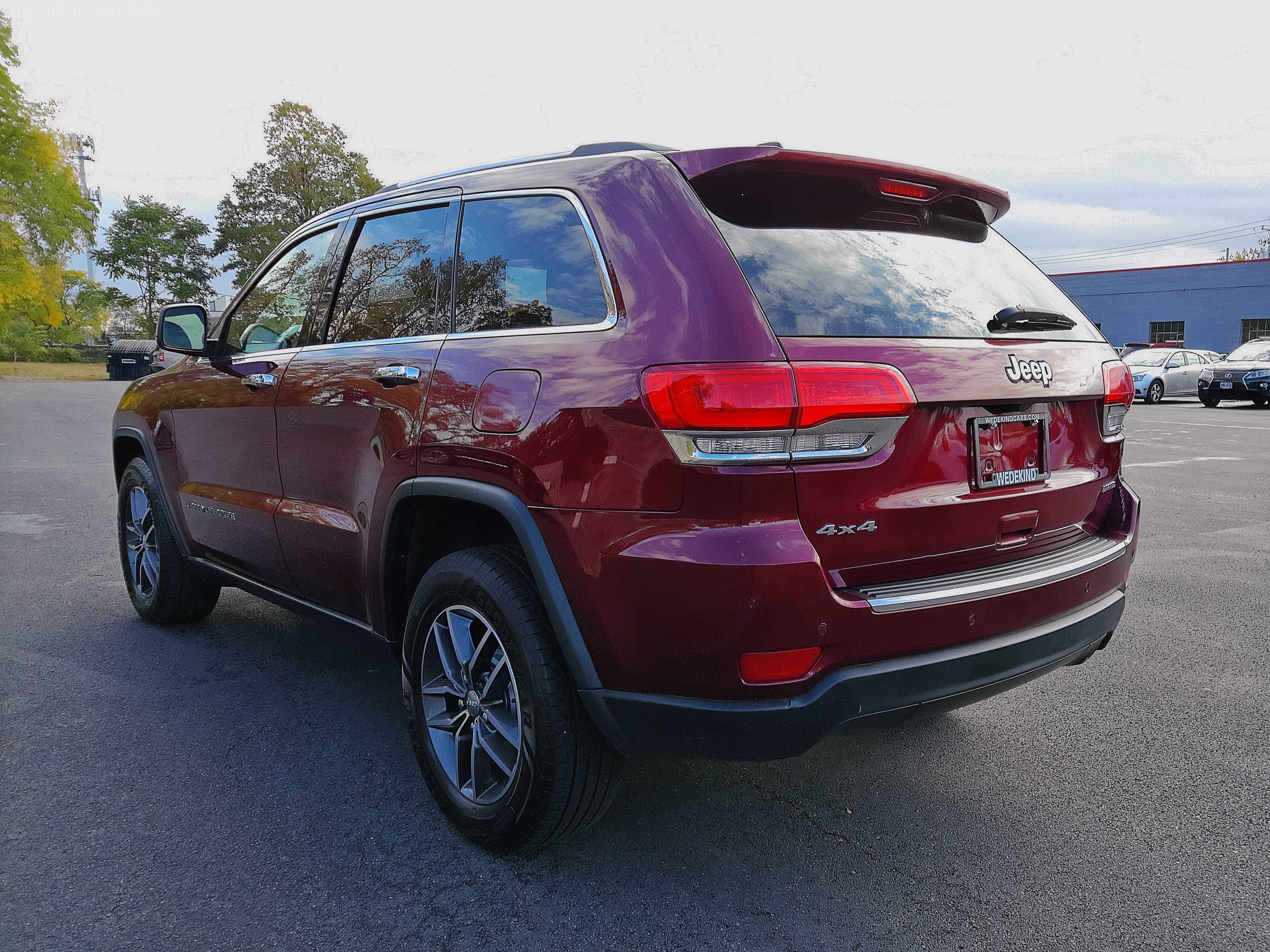 Used 2018 Jeep Grand Cherokee Limited AWD/4WD image 7