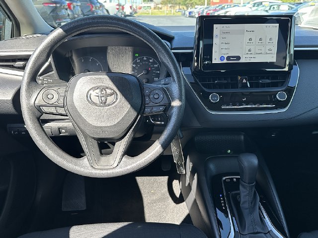Used 2023 Toyota Corolla LE FWD image 16