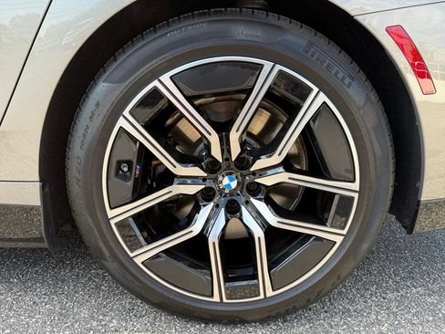 Used 2026 BMW 750e xDrive AWD/4WD image 16