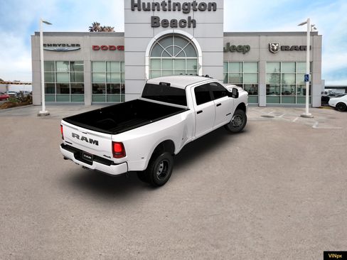 New 2026 RAM 3500 Big Horn image 7