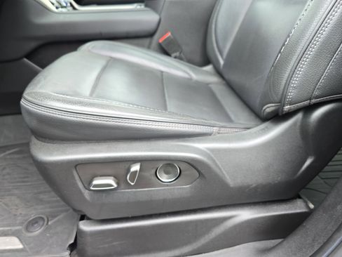 Used 2021 GMC Yukon Denali image 30