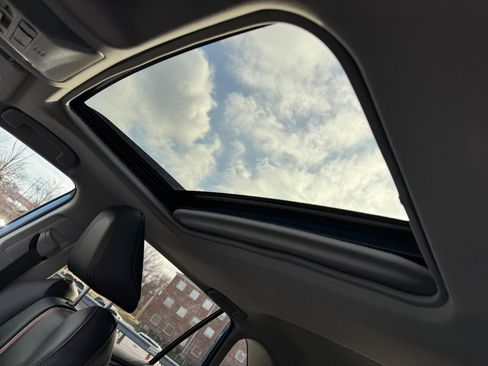 Used 2019 Toyota RAV4 Adventure image 19