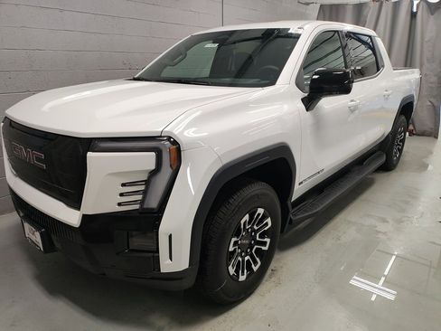 New 2026 GMC Sierra EV Elevation image 17