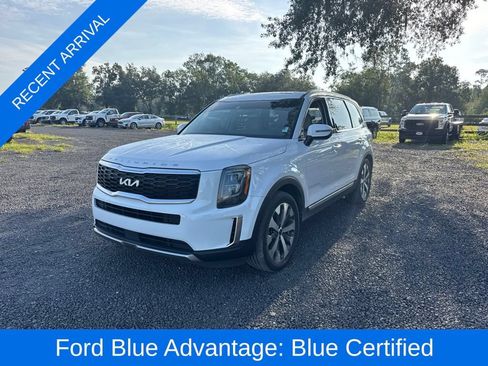Used 2022 Kia Telluride EX w/ EX Premium Package FWD image 1