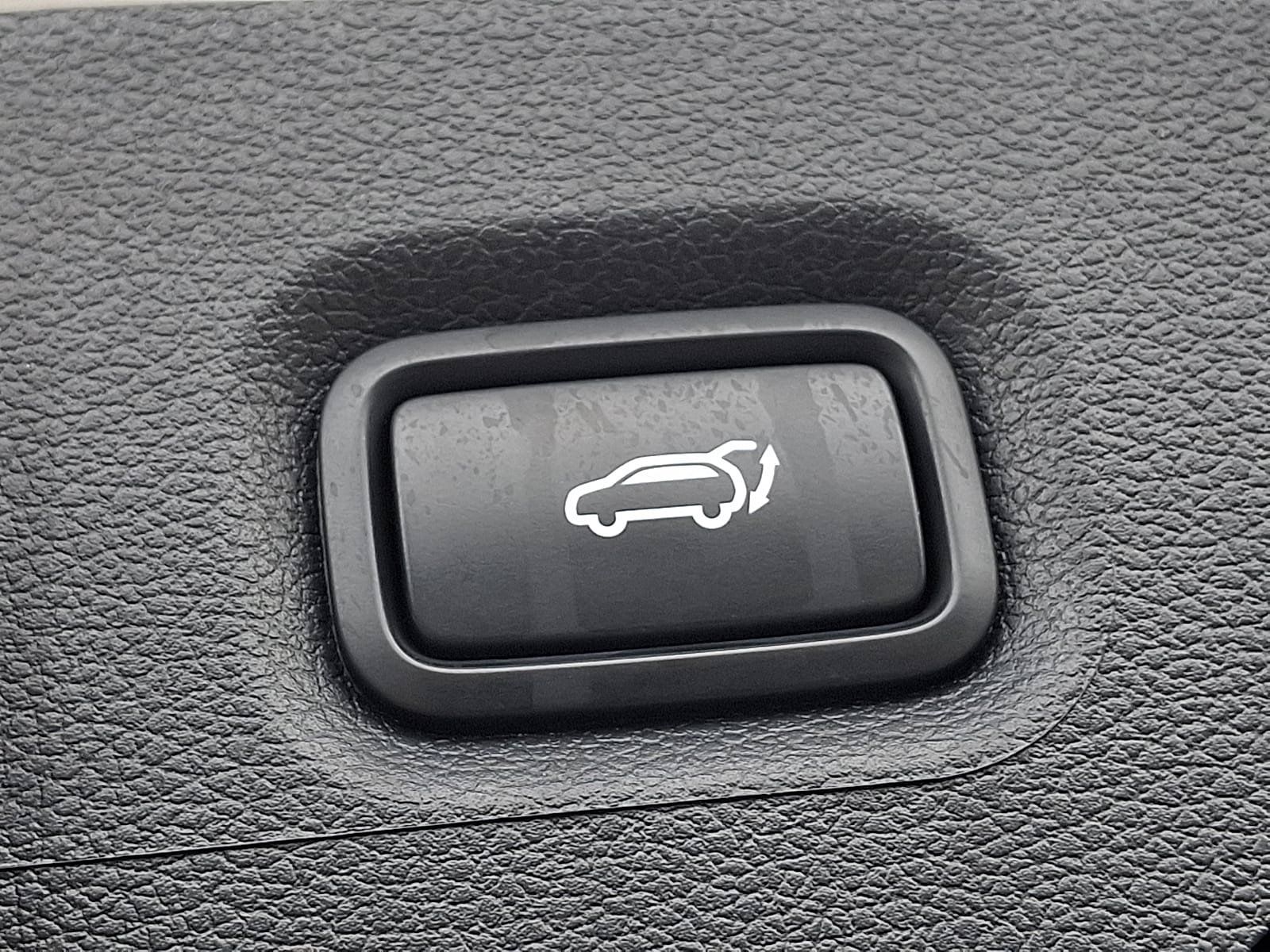 Certified 2023 Hyundai Santa Fe Limited AWD/4WD image 33