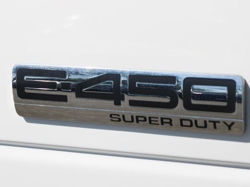 Used 2012 Ford E-450 and Econoline 450 Super Duty w/ Shuttle Bus Prep Pkg image 35