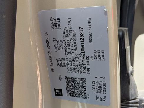 Used 2021 Chevrolet Colorado ZR2 image 19